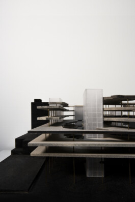  AndrewThomasParry.com